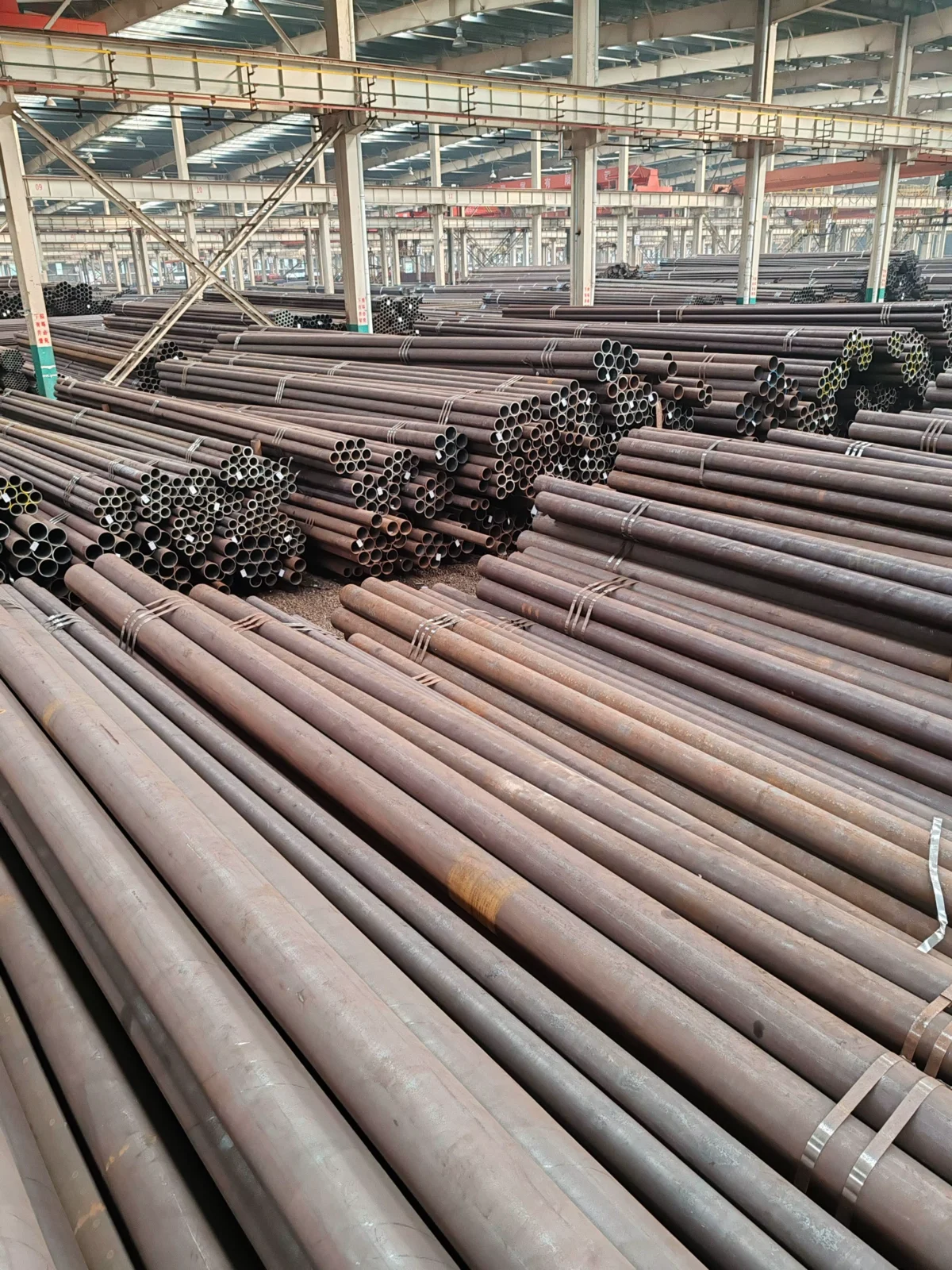 10#-45# Seamless Round Steel Pipe OD 21.3-1420mm Manufacturer