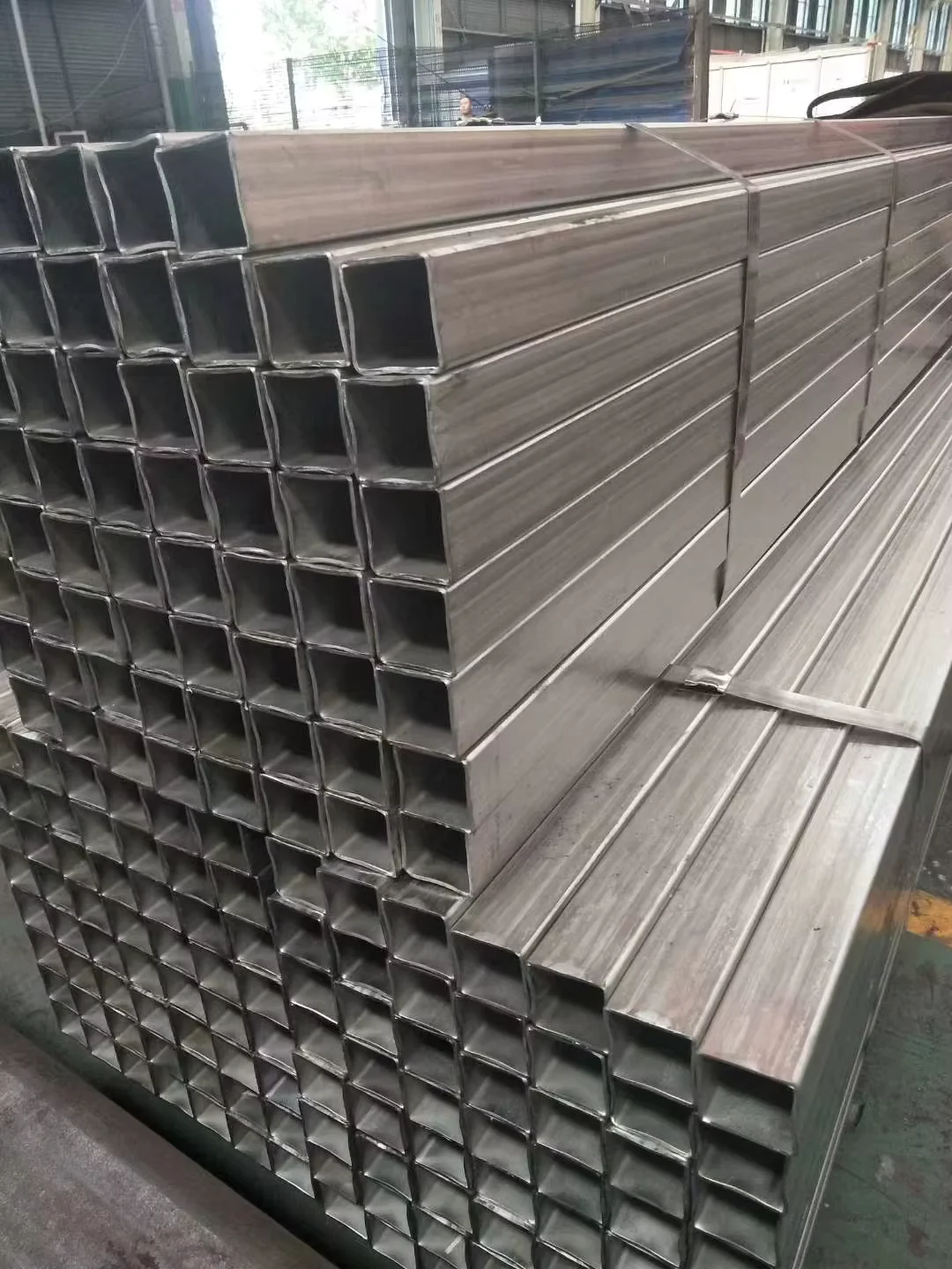 201 304 316L Stainless Square Rectangular Tube Supplier ASTM A554