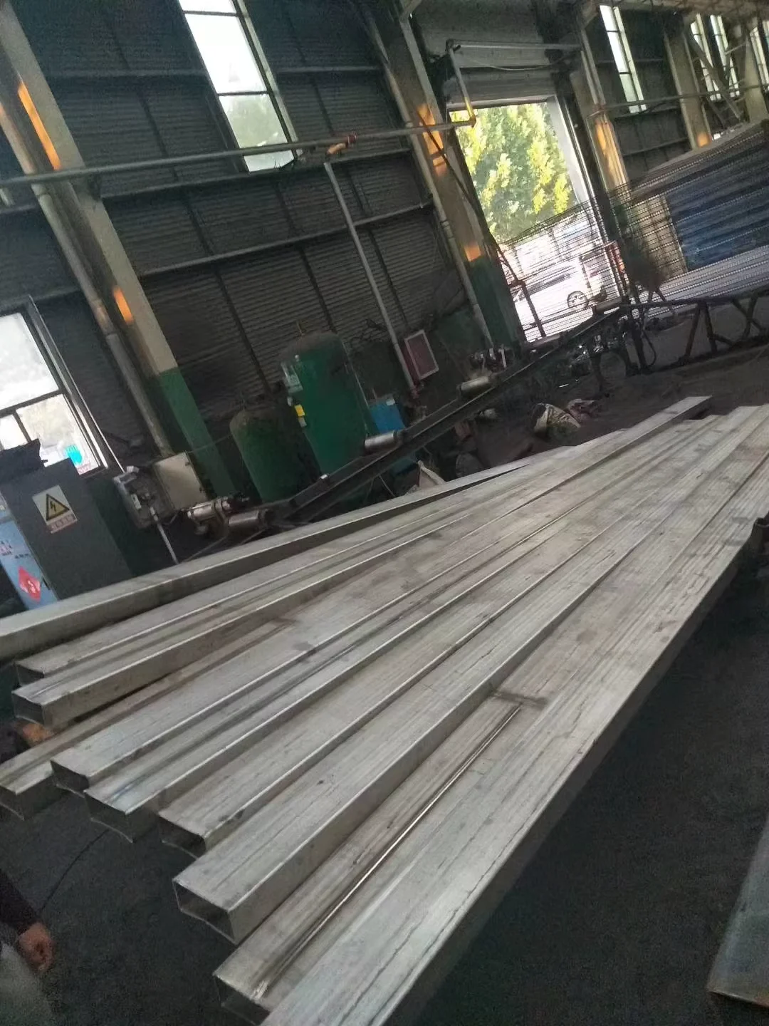 304 201 Stainless Steel Square Rectangular Round Tube Supplier