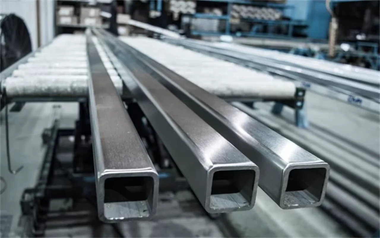 304 316L Stainless Steel Square Tube BA Finish ERW Welded Custom Sizes Factory Direct Supplier
