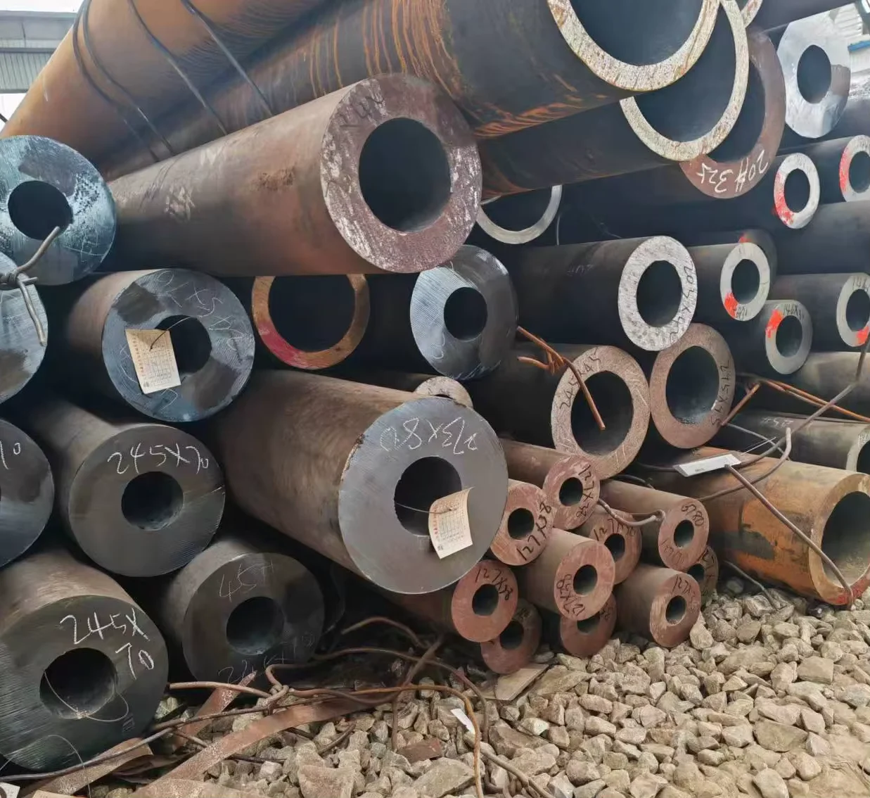 A105 Seamless Carbon Steel Pipe Q235 Q345 API 5CT ISO 11960 Supplier