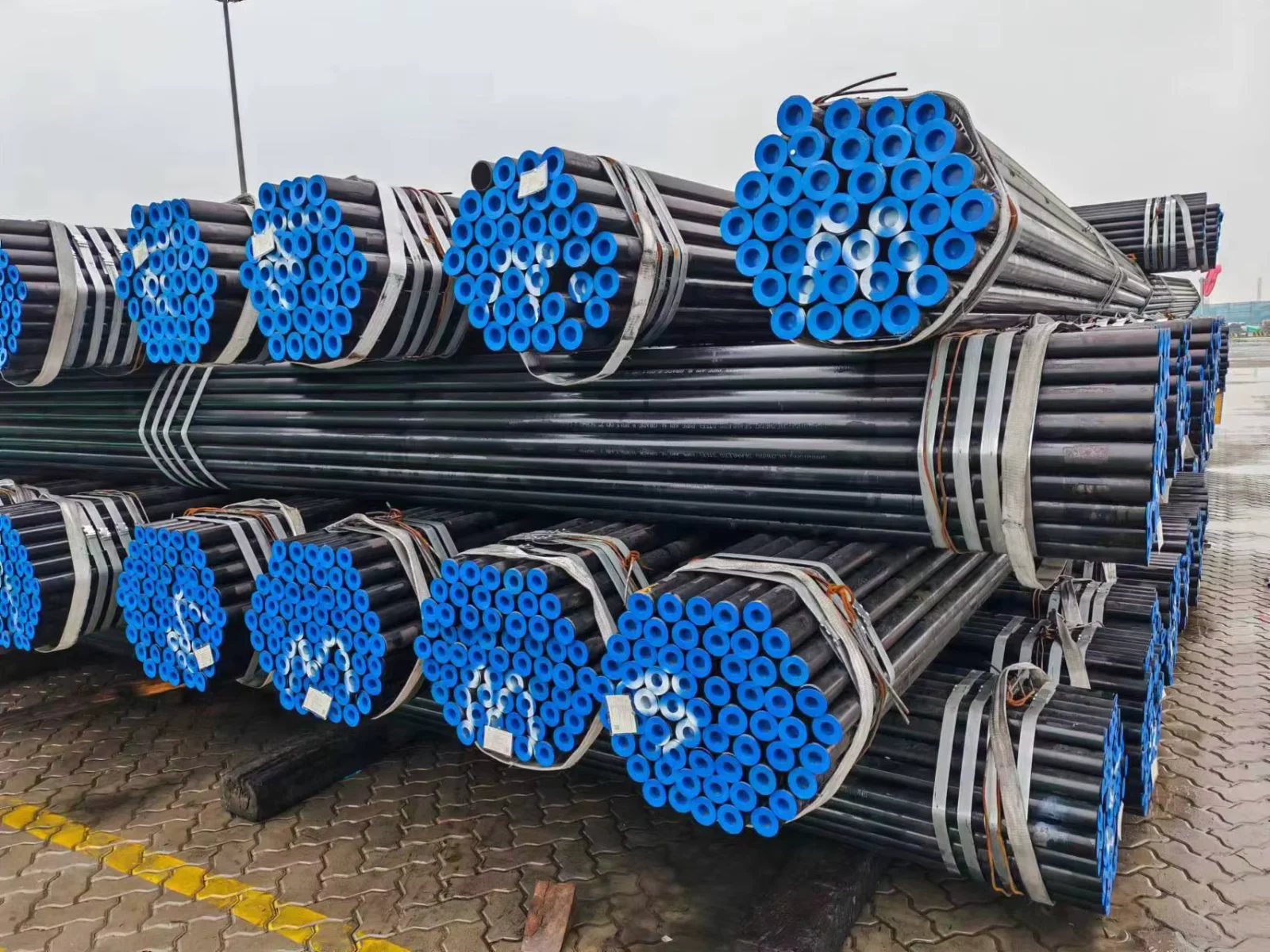 A335-P11 Seamless Steel Pipe OD 21.3-1420mm ASME B36.10M Manufacturer