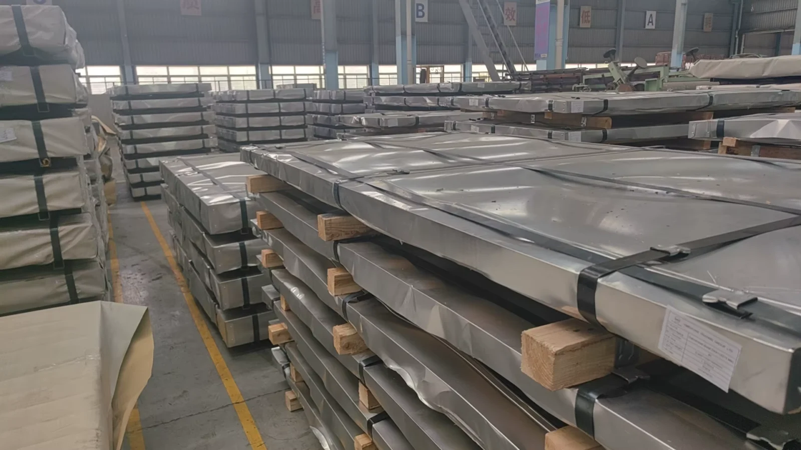 A36 Q235 Carbon Steel Plate with Cutting Processing Service Supplier