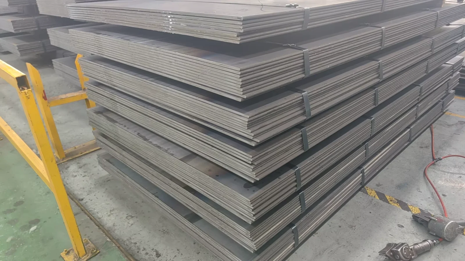 A36 Q235 Carbon Steel Plate with Cutting Processing Service Supplier