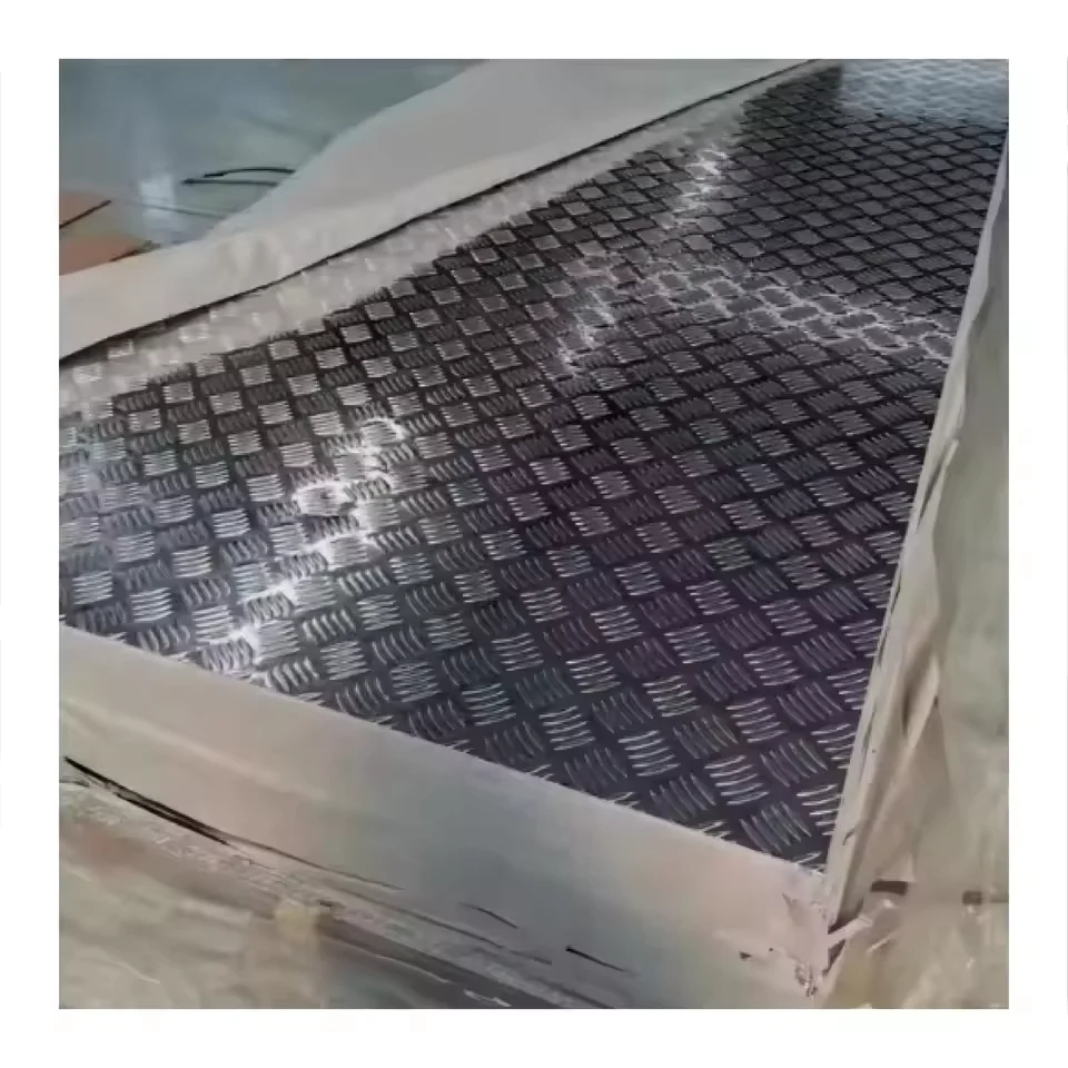 A36 SS400 Q235B Q345 Q355 S275JR Hot Rolled Checkered Steel Plate Manufacturer