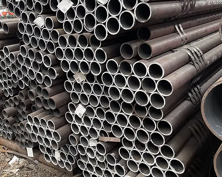ASTM A106 Gr.B Seamless Carbon Steel Pipe Black Painted Supplier