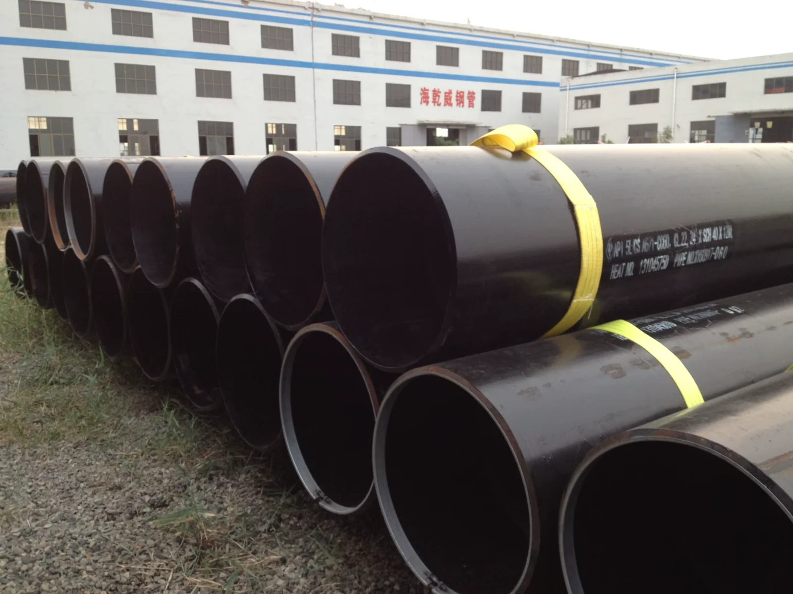 ASTM A106 LSAW Steel Pipe OD 355.6-1626mm Manufacturer