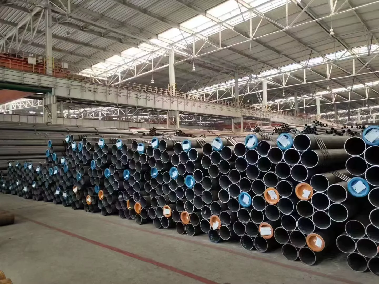 ASTM A106 Seamless Pipe OD 10-609mm Factory Direct Supplier