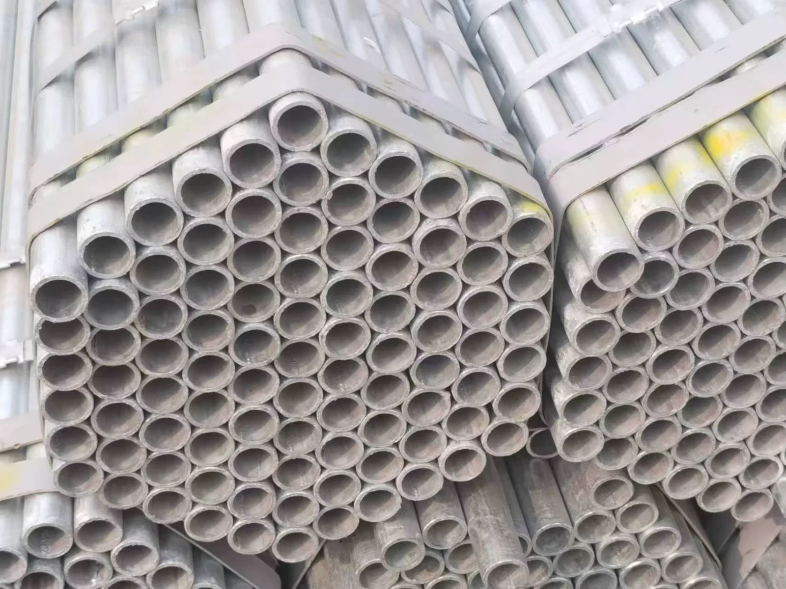 ASTM A106 Seamless Steel Pipe OD 10-609mm WT 1.65-59.54mm Factory Direct
