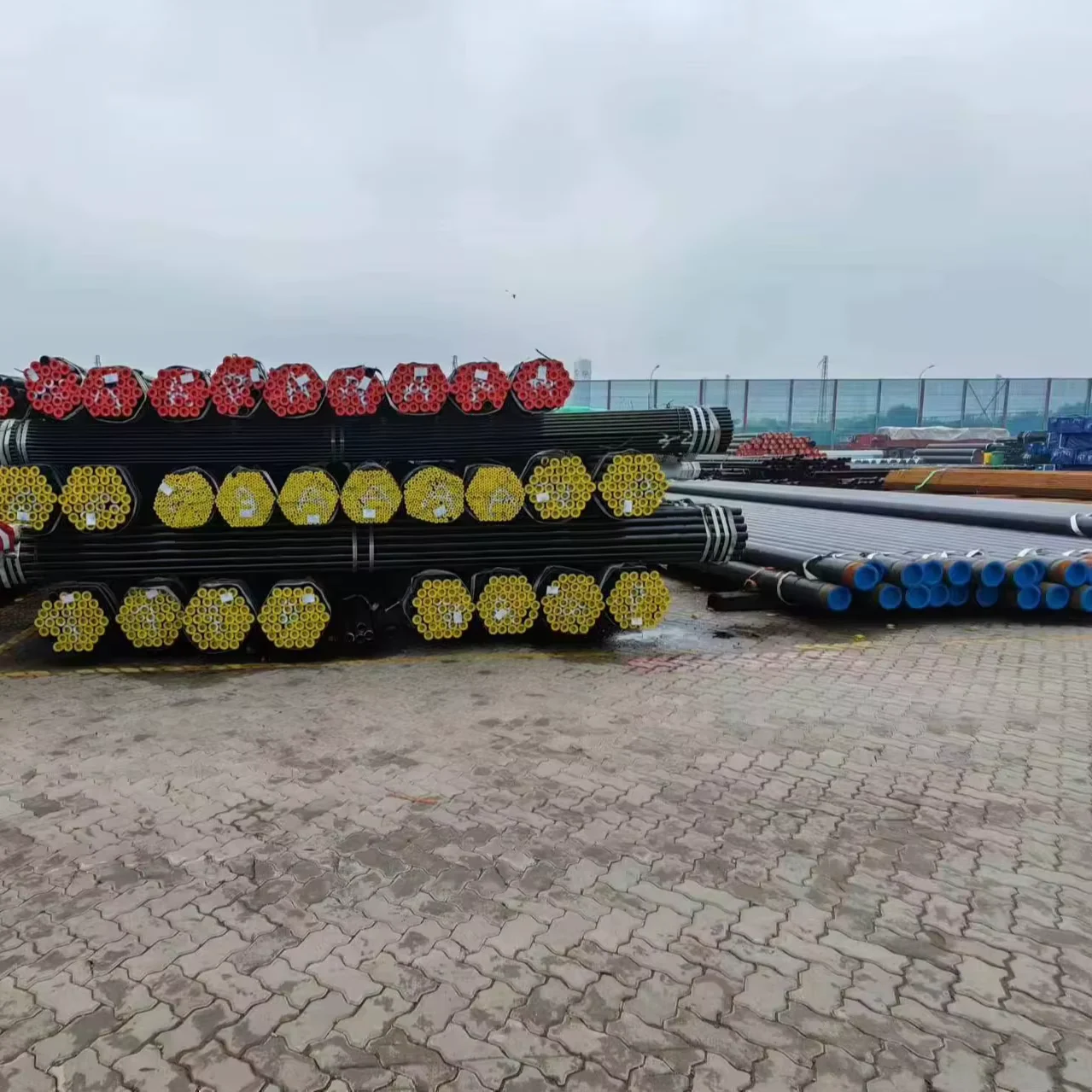 ASTM A106 Seamless Steel Pipe Supplier OD 10-609mm API Certified
