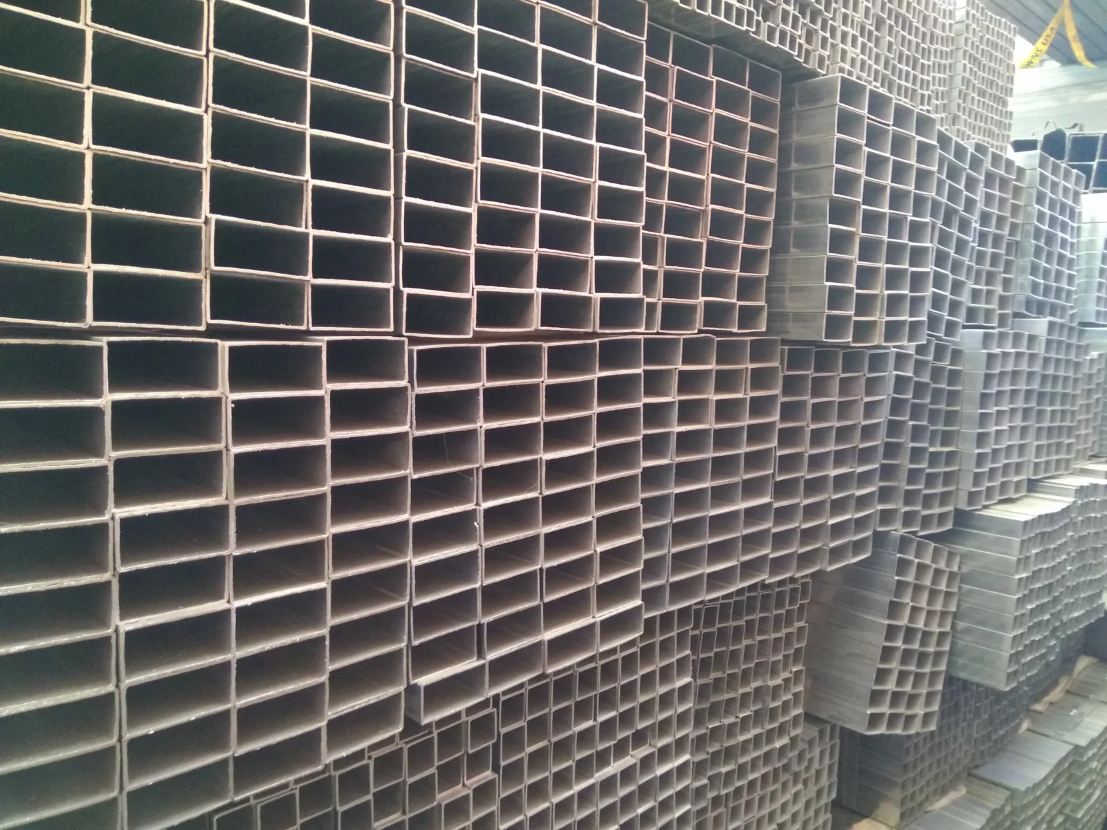 ASTM A500 Rectangular Hollow Section Tube Manufacturer 1-30mm Wall