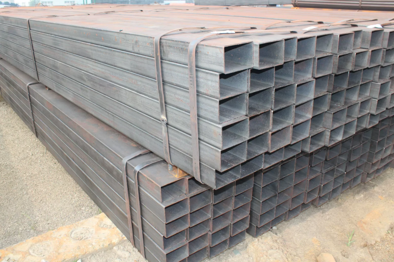 Carbon Steel Hot Rolled Square Rectangular Hollow Section Supplier