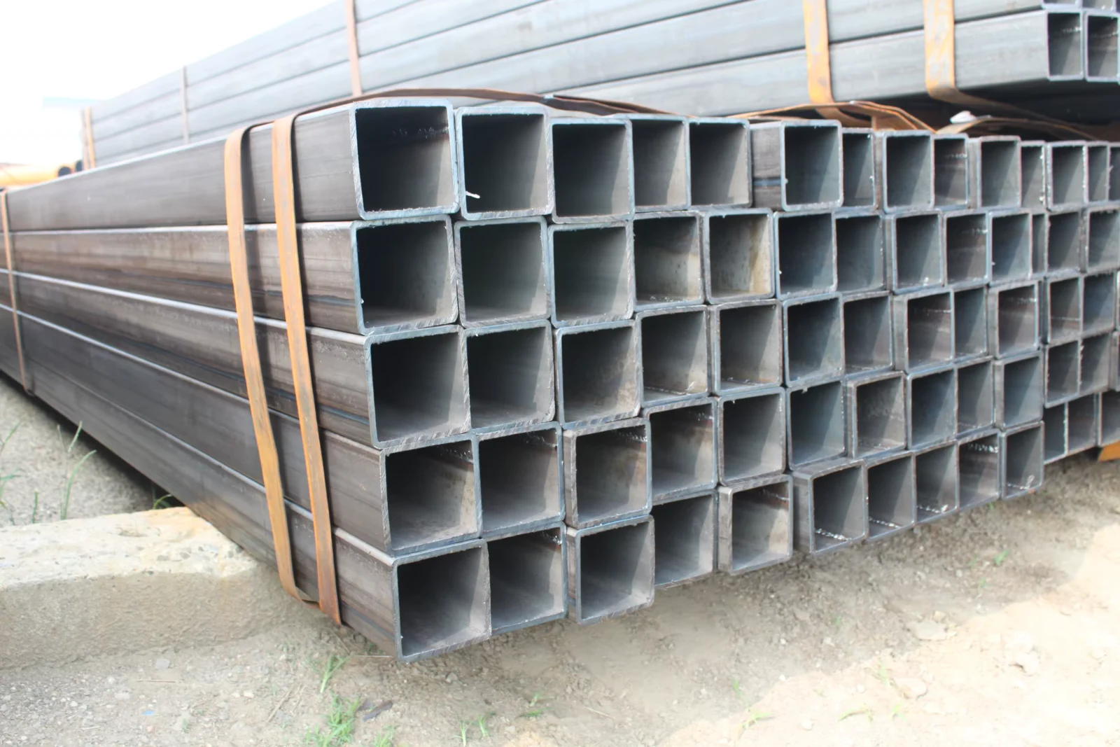Carbon Steel Hot Rolled Square Rectangular Hollow Section Supplier