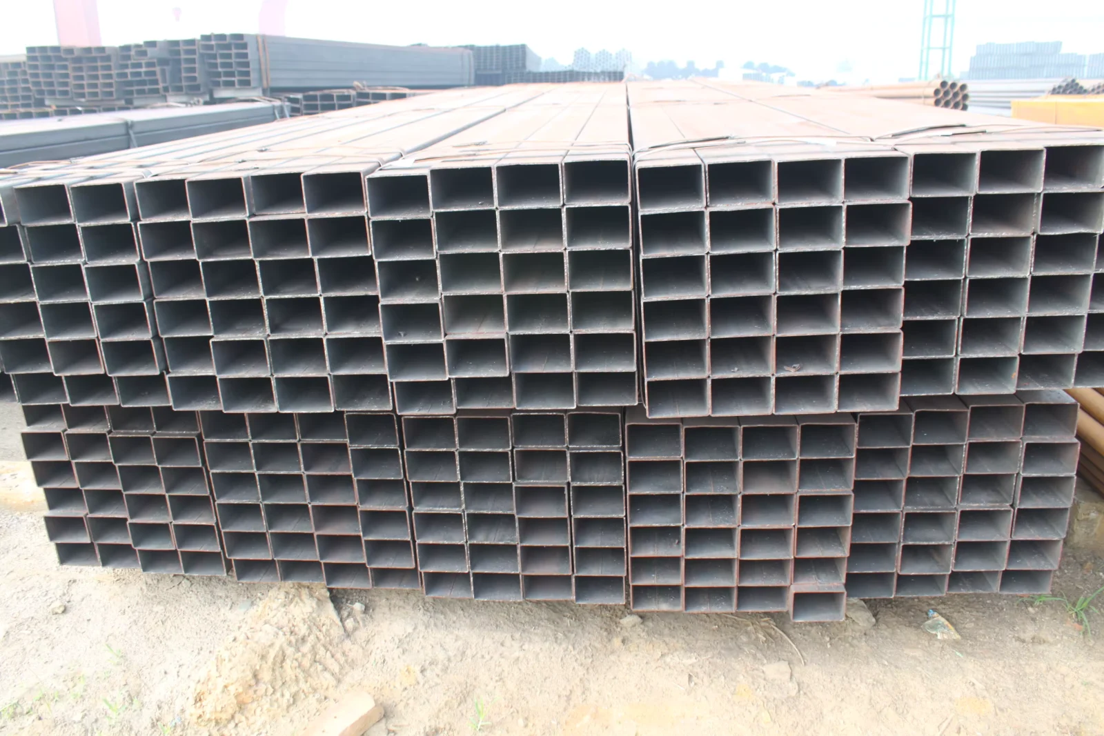 Carbon Steel Hot Rolled Square Rectangular Hollow Section Supplier