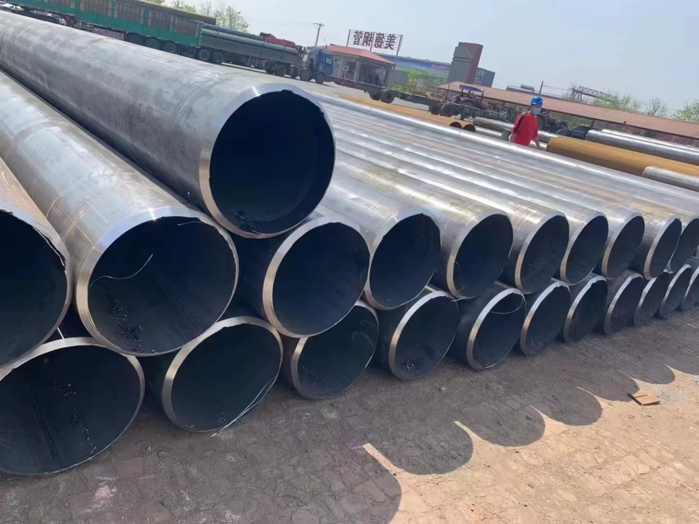 DIN Alloy Welded Steel Pipe A53 A106 A335 Manufacturer