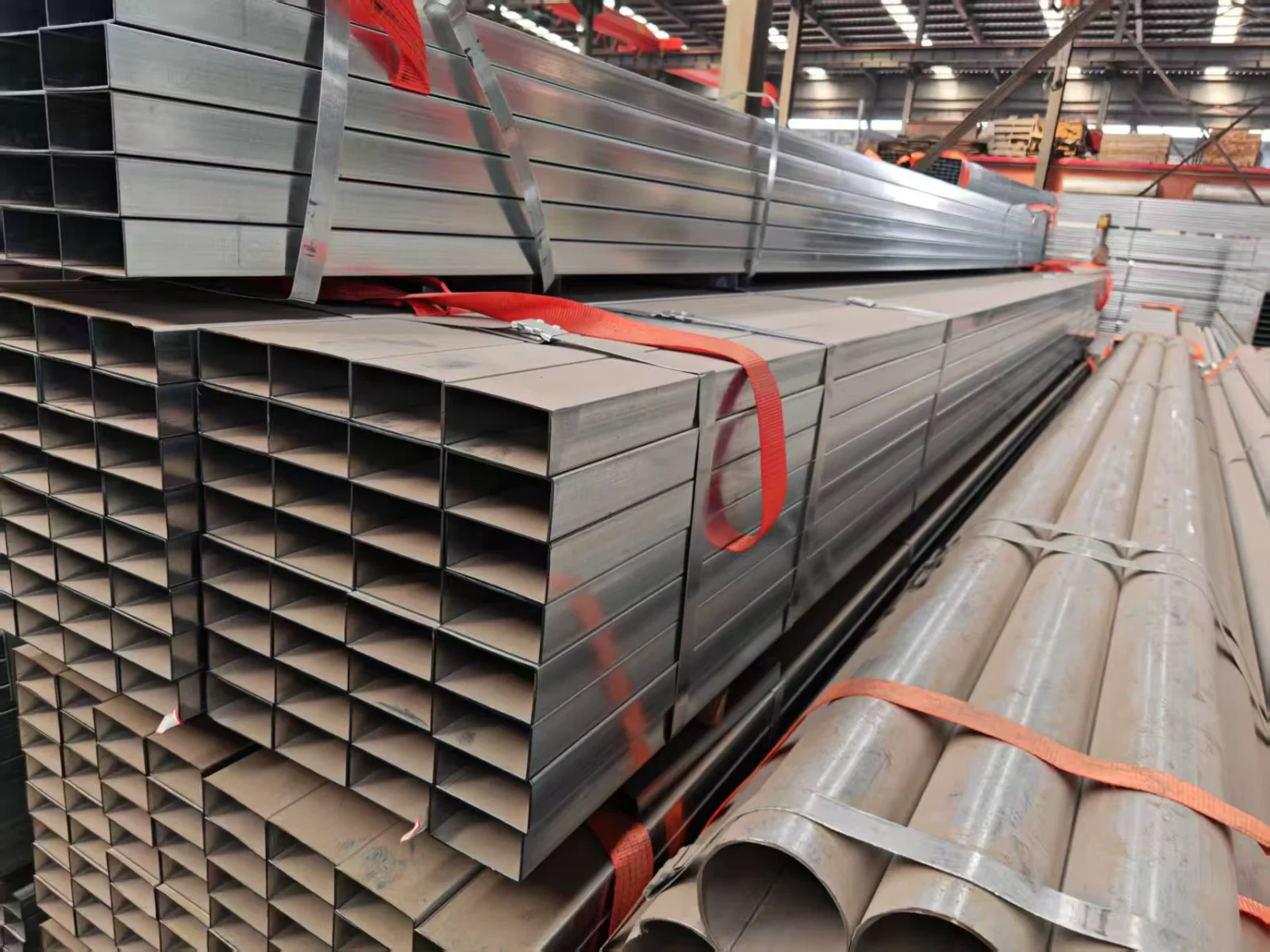 DX51D-DX53D Galvanized Square Rectangular Steel Tube ASTM Supplier