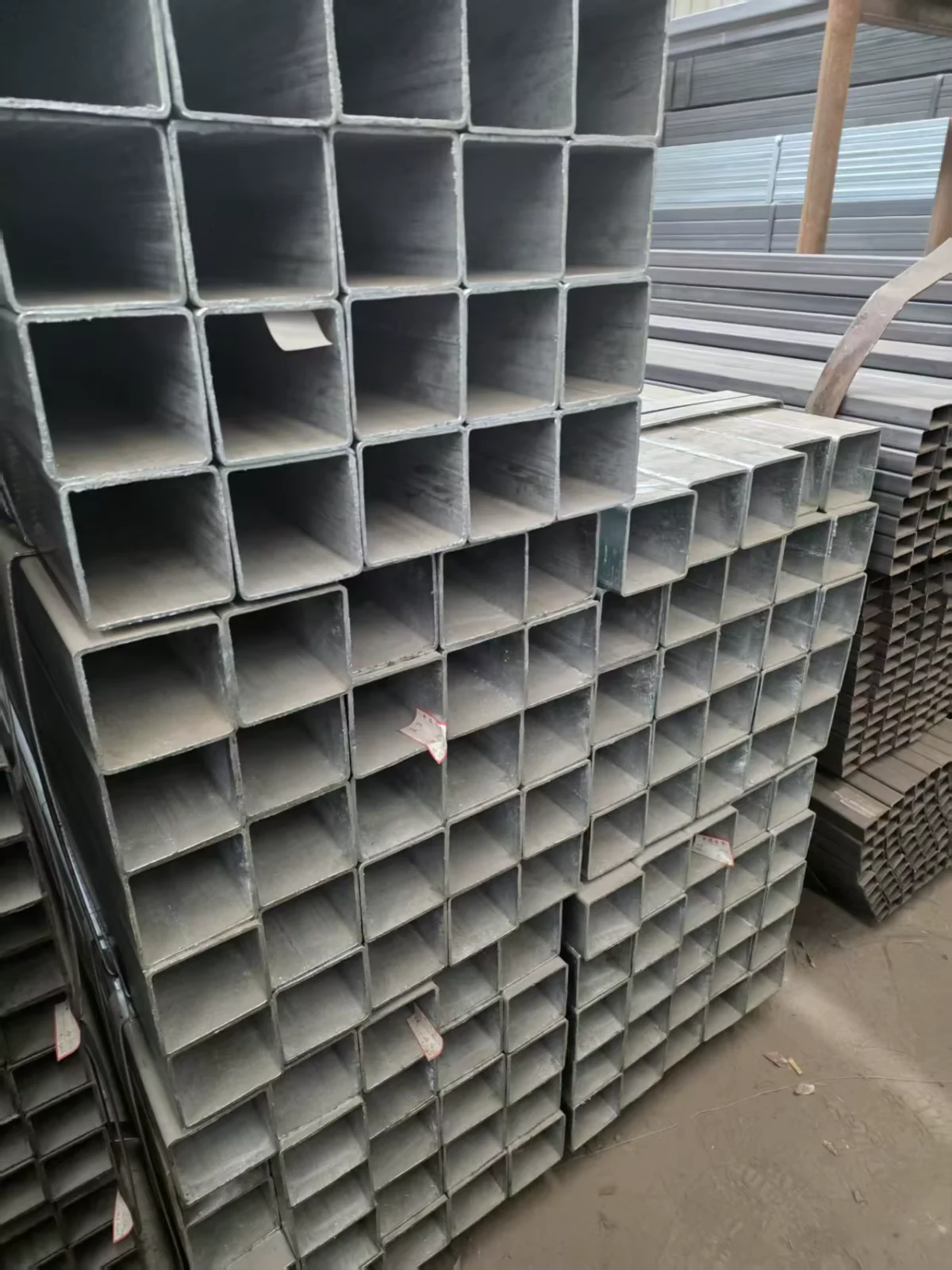DX51D G550 Galvanized Square Rectangular Steel Tube ASTM Z30-Z40 Factory