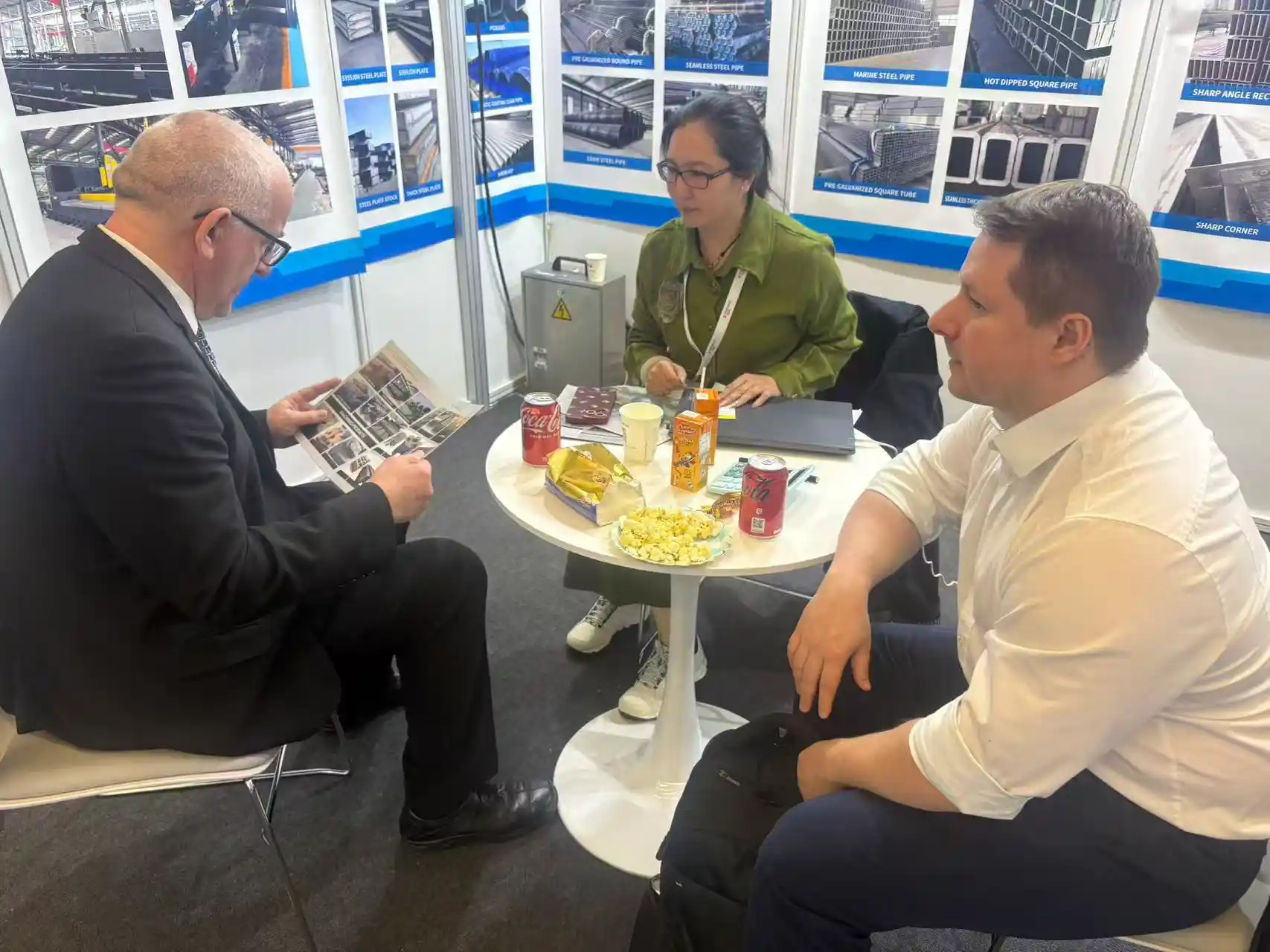 XJY Structure product display at an overseas construction expo