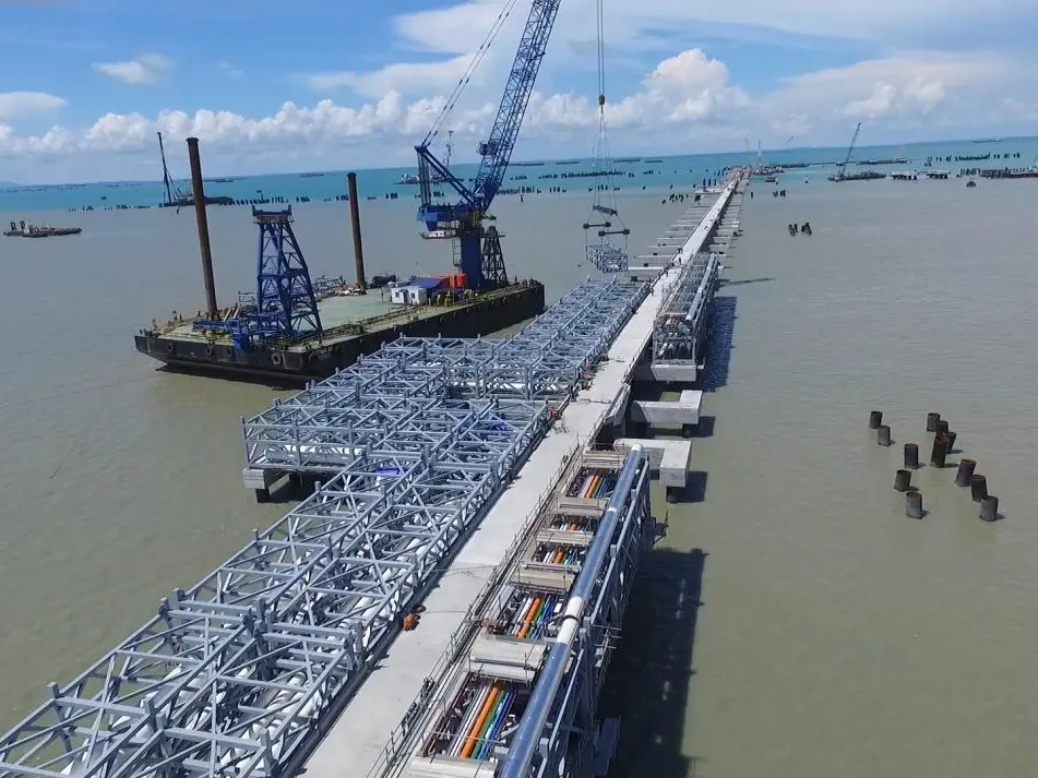 Heavy plate girder fabrication and welding for bridge engineering projects