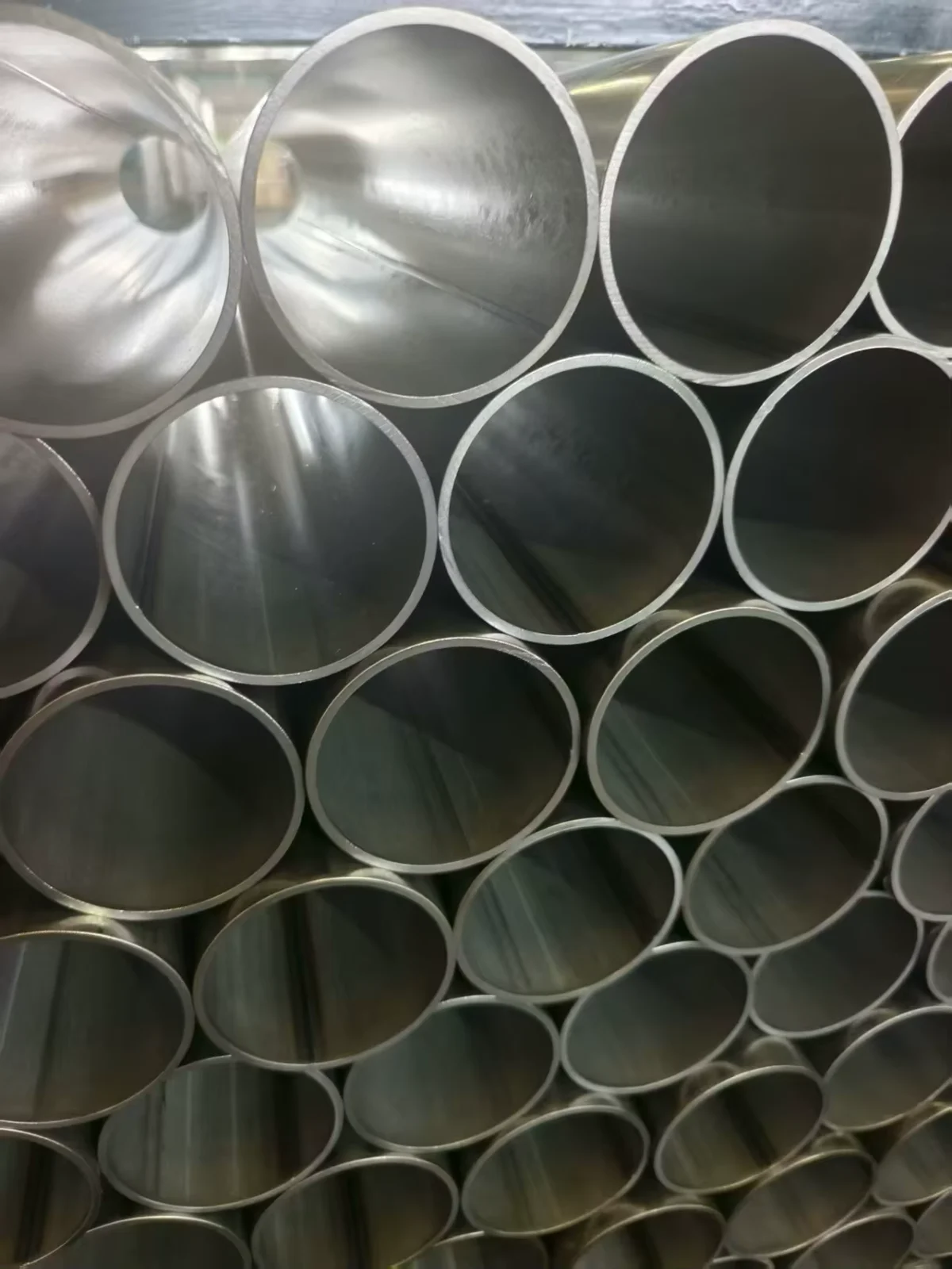 Non-Alloy Laser Cut Steel Tube 8-121mm OD Factory Direct Supplier
