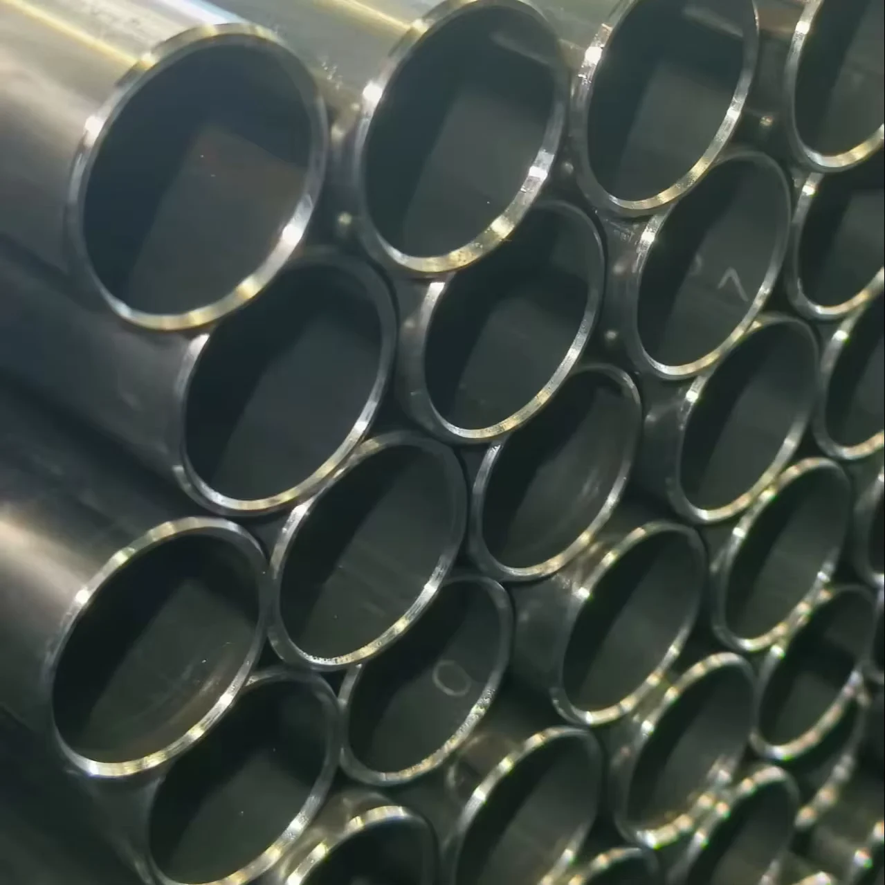 Non-Alloy Laser Cut Steel Tube 8-121mm OD Factory Direct Supplier