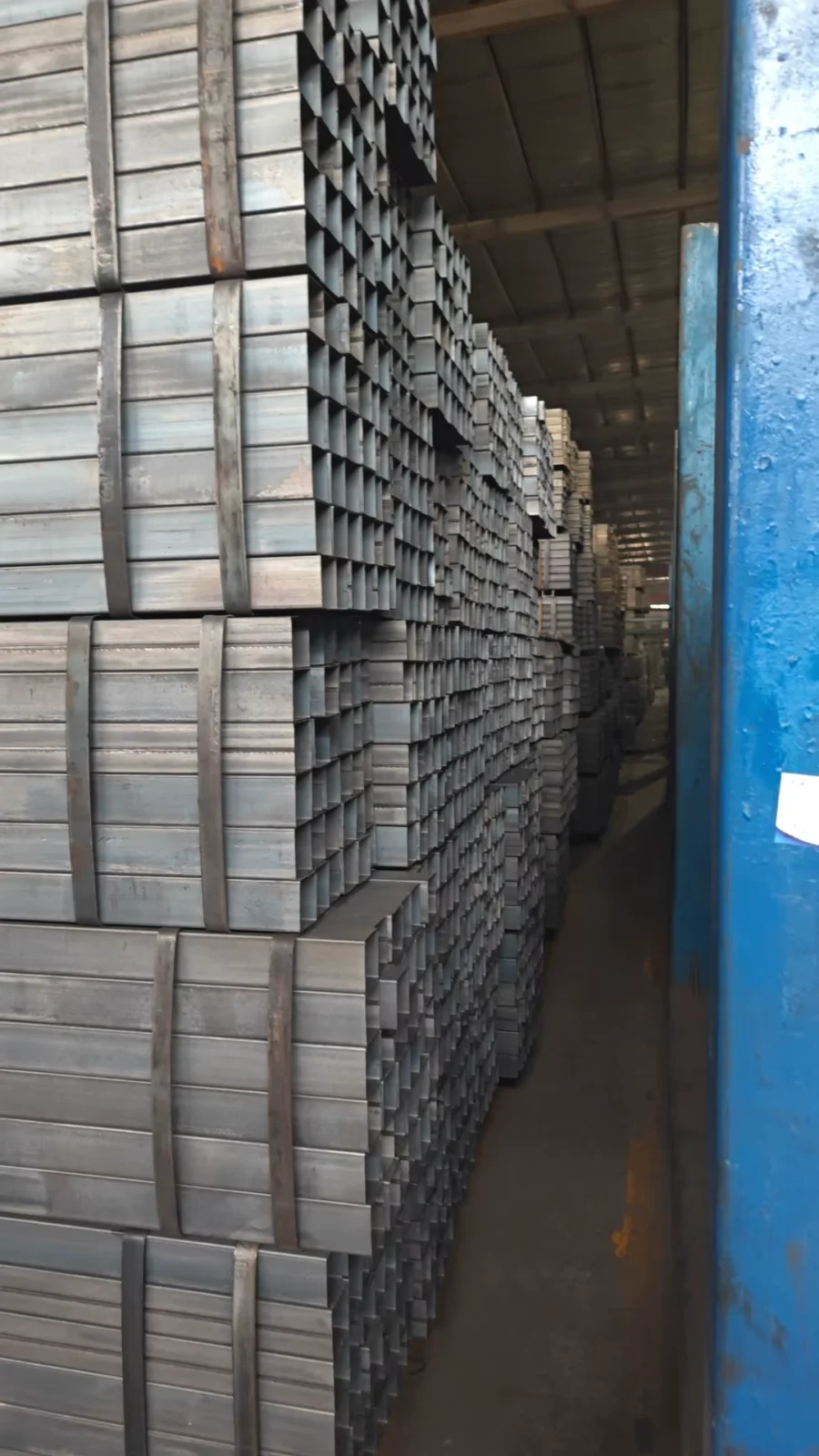Q195 Q235 Q345 Galvanized Rectangular Steel Tube 1.2-15.7mm Factory Direct