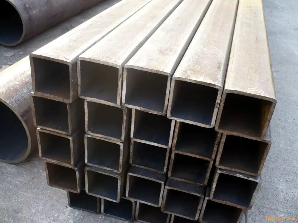 Q235 Galvanized Square Rectangular Steel Tube Manufacturer Custom Sizes