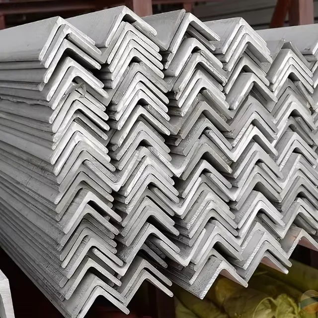 Q235 Q345 Angle Bar Hot Rolled Equal Steel Angle 3-24mm Factory Supplier
