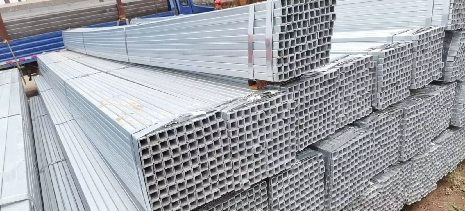 Q235 Q345 Hot-Dip Galvanized Square ERW Steel Tube Manufacturer GB JIS Standard
