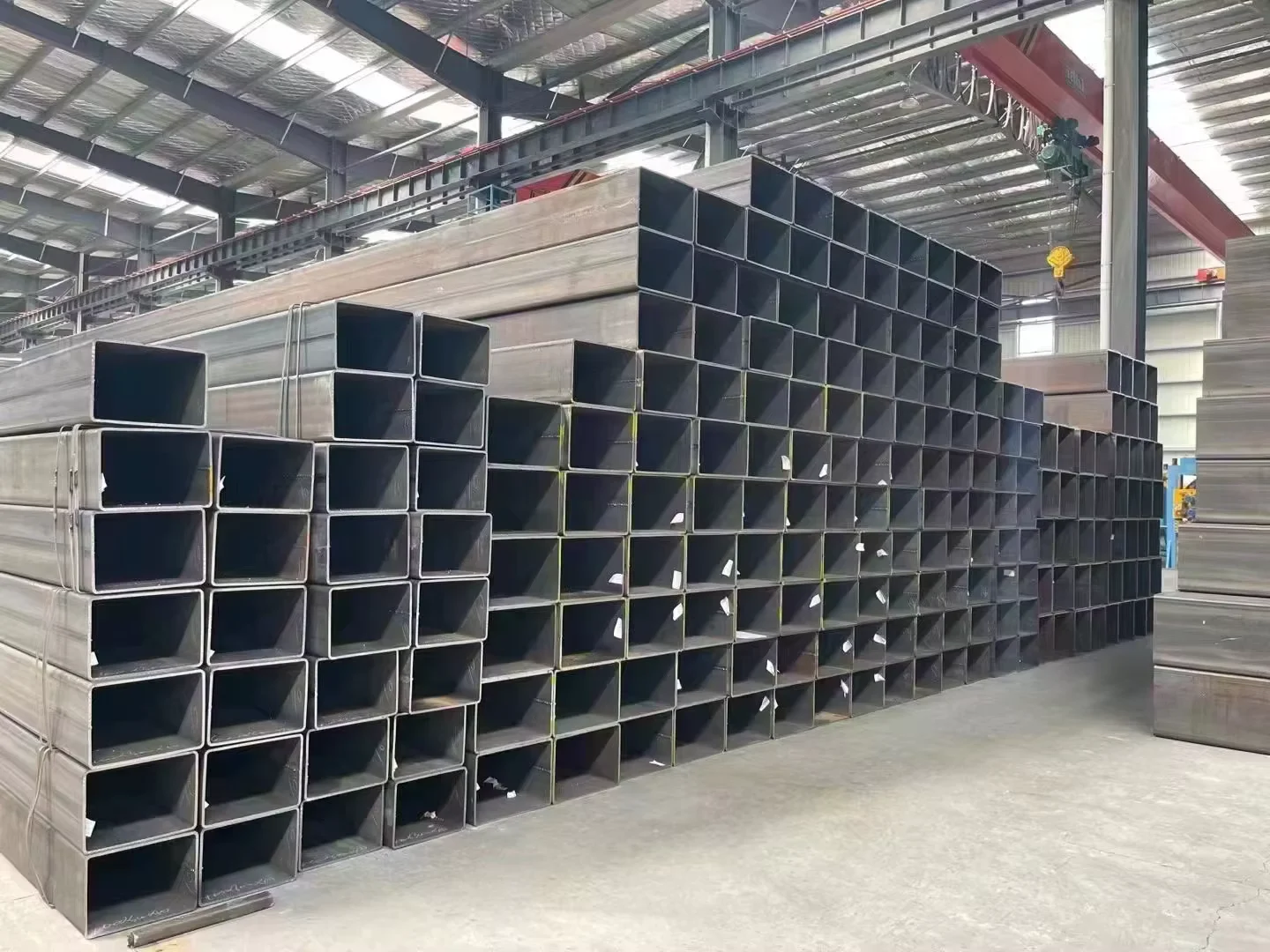 Q235 Q345 Welded Square Rectangular Steel Tube Supplier