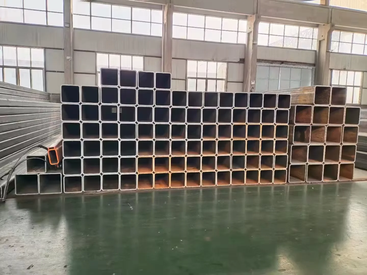Q235 Q345 Welded Square Rectangular Steel Tube Supplier
