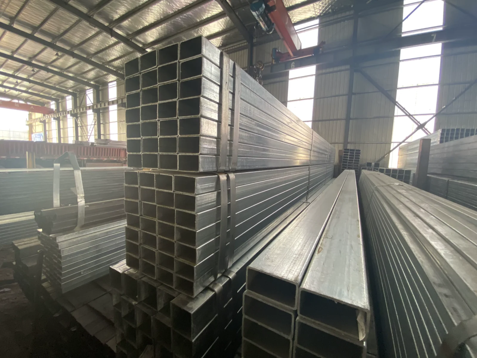 Q235 Q355 Rectangular Steel Tube Manufacturer EN10219 ASTM A500