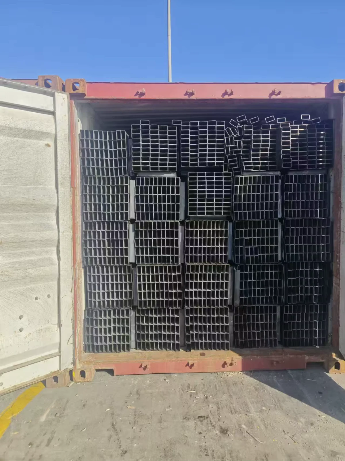 Q235 Q355 Welded Square Steel Tube ASTM Manufacturer