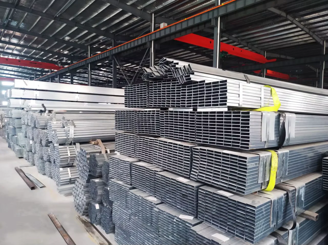 Q235 S355 Galvanized Square Rectangular Steel Tube Manufacturer