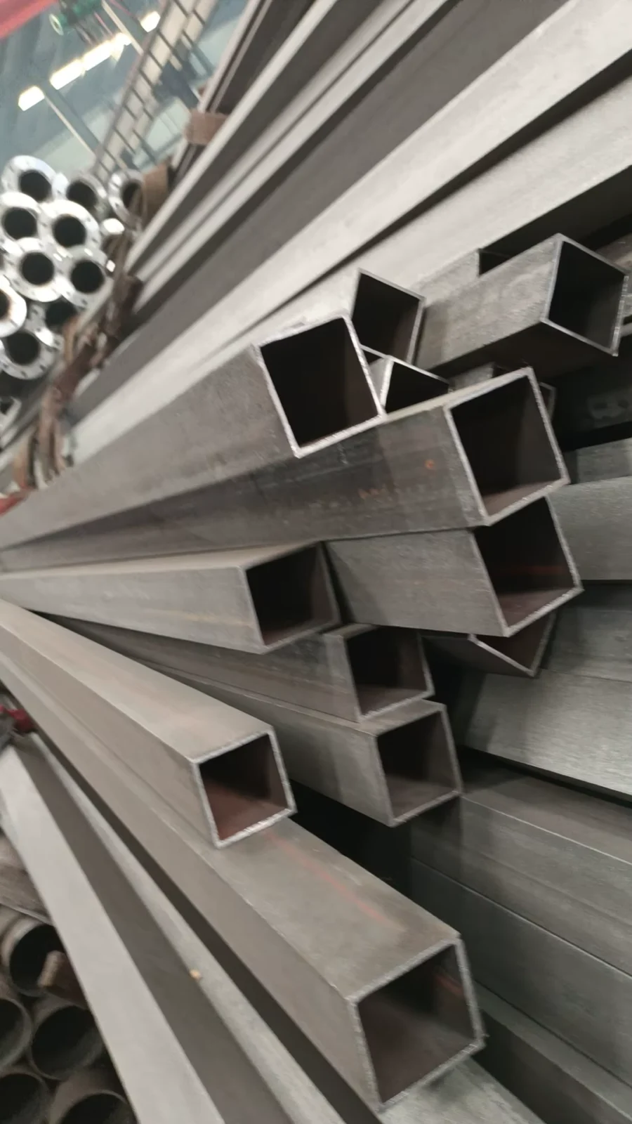 Q235B Galvanized Square Steel Tube 20-500mm Factory Direct Supplier