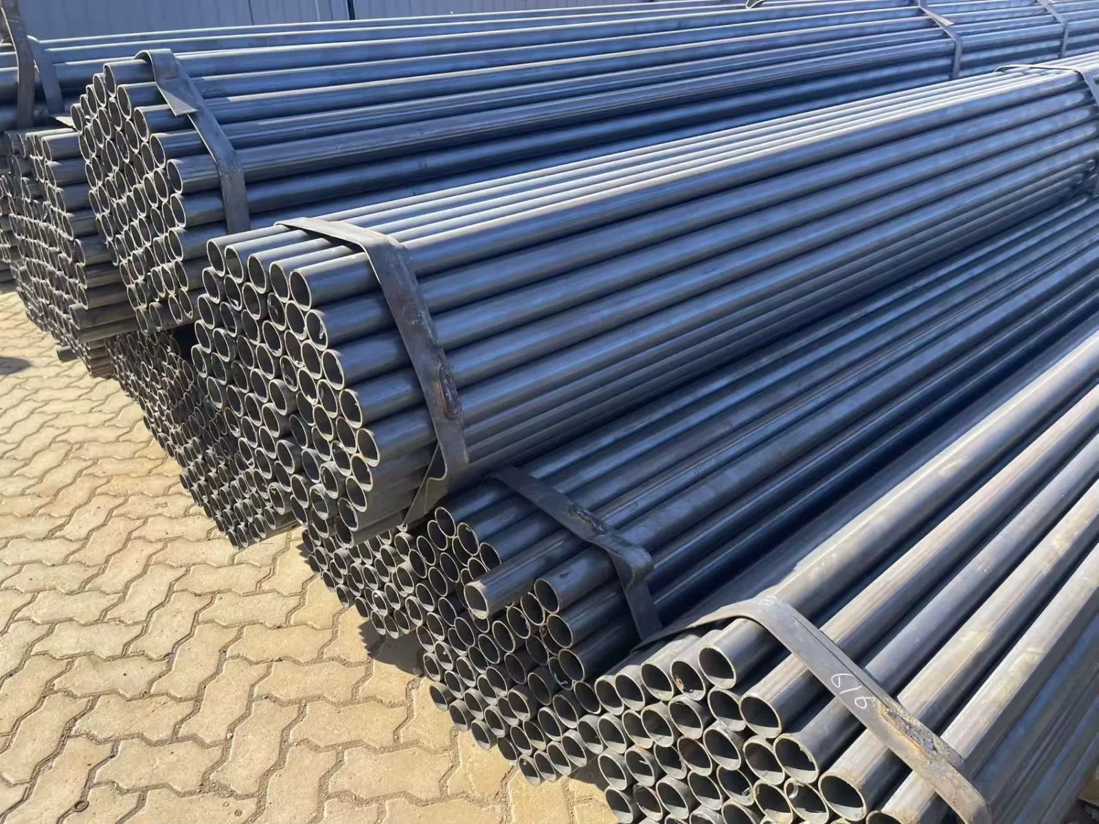 Q235B Longitudinal Seam Submerged Arc Welded Steel Pipe Manufacturer