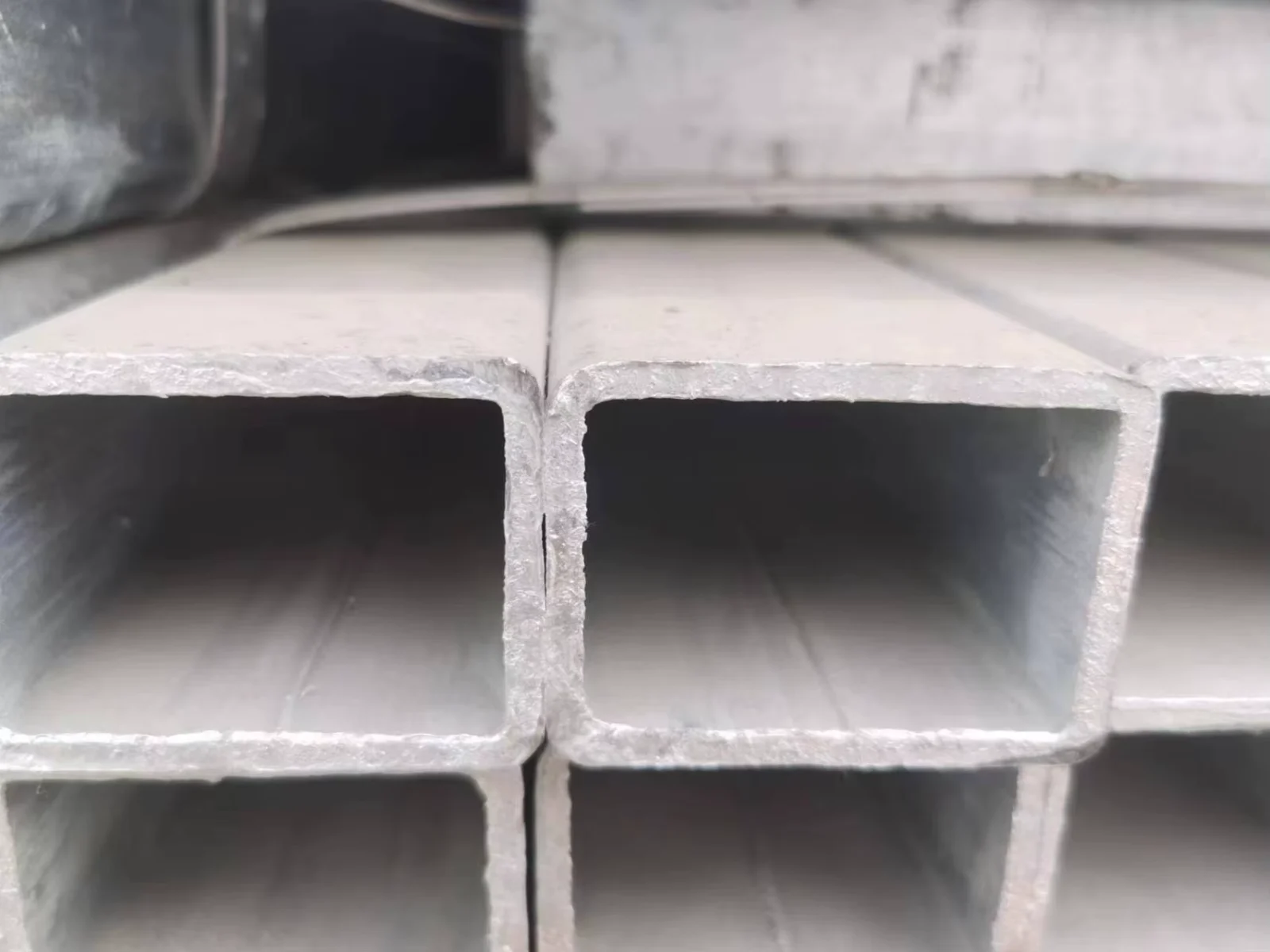 Q235B Q345B Galvanized Square Rectangular Steel Tube Manufacturer