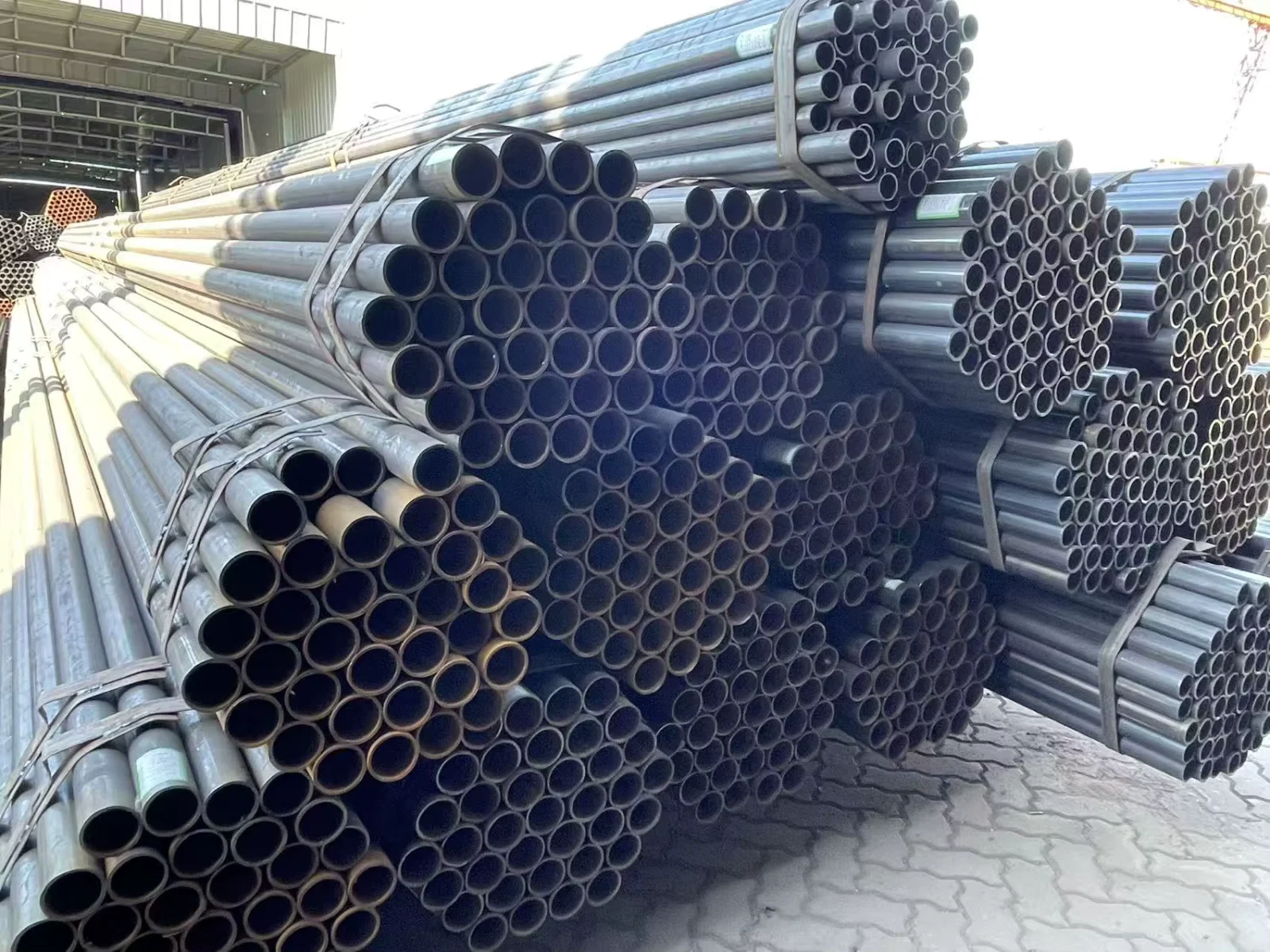 Q235B Q355 LSAW Welded Steel Pipe 6m Black Oil Supplier