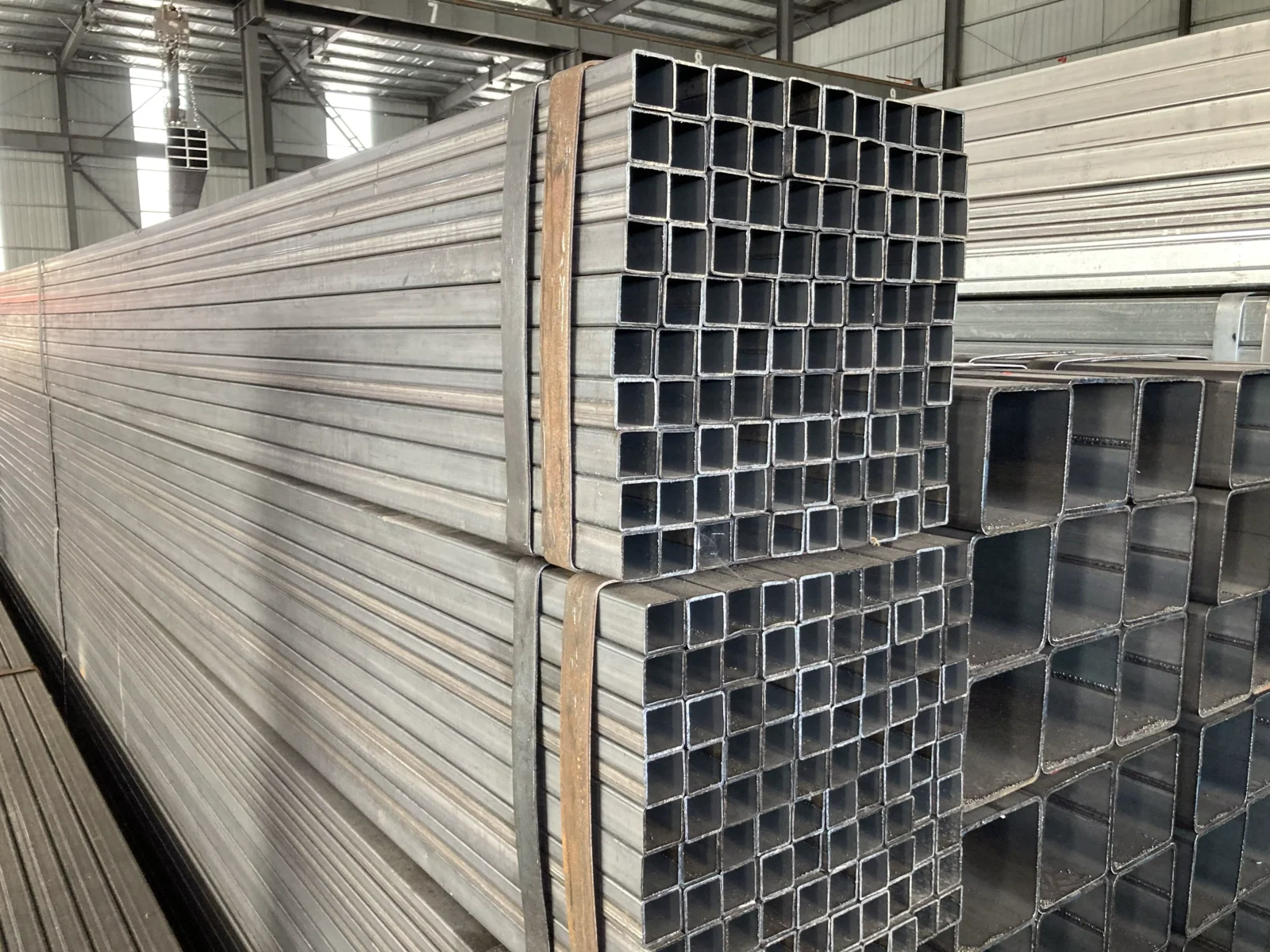 Q235B Q355 Square Rectangular Steel Tube Manufacturer EN10219 ASTM A500