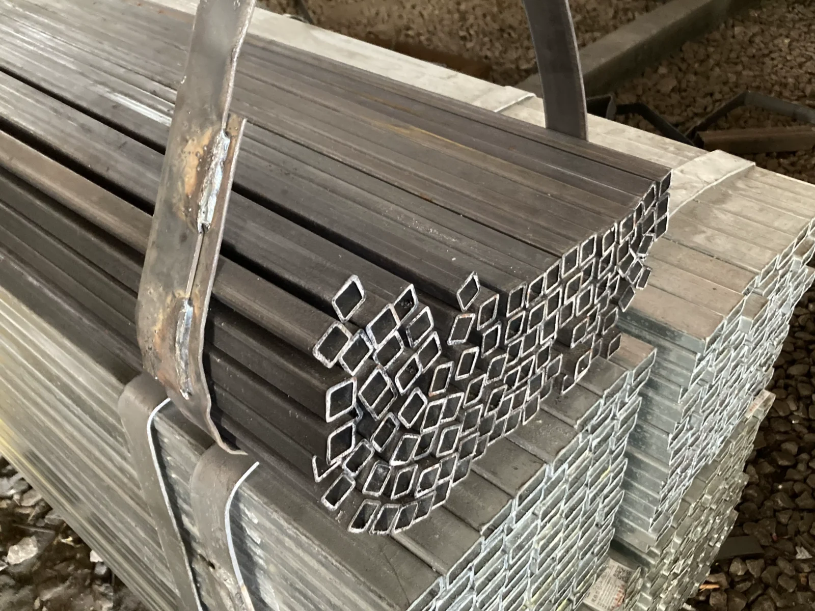 Q235B Q355 Square Rectangular Steel Tube Manufacturer EN10219 ASTM A500