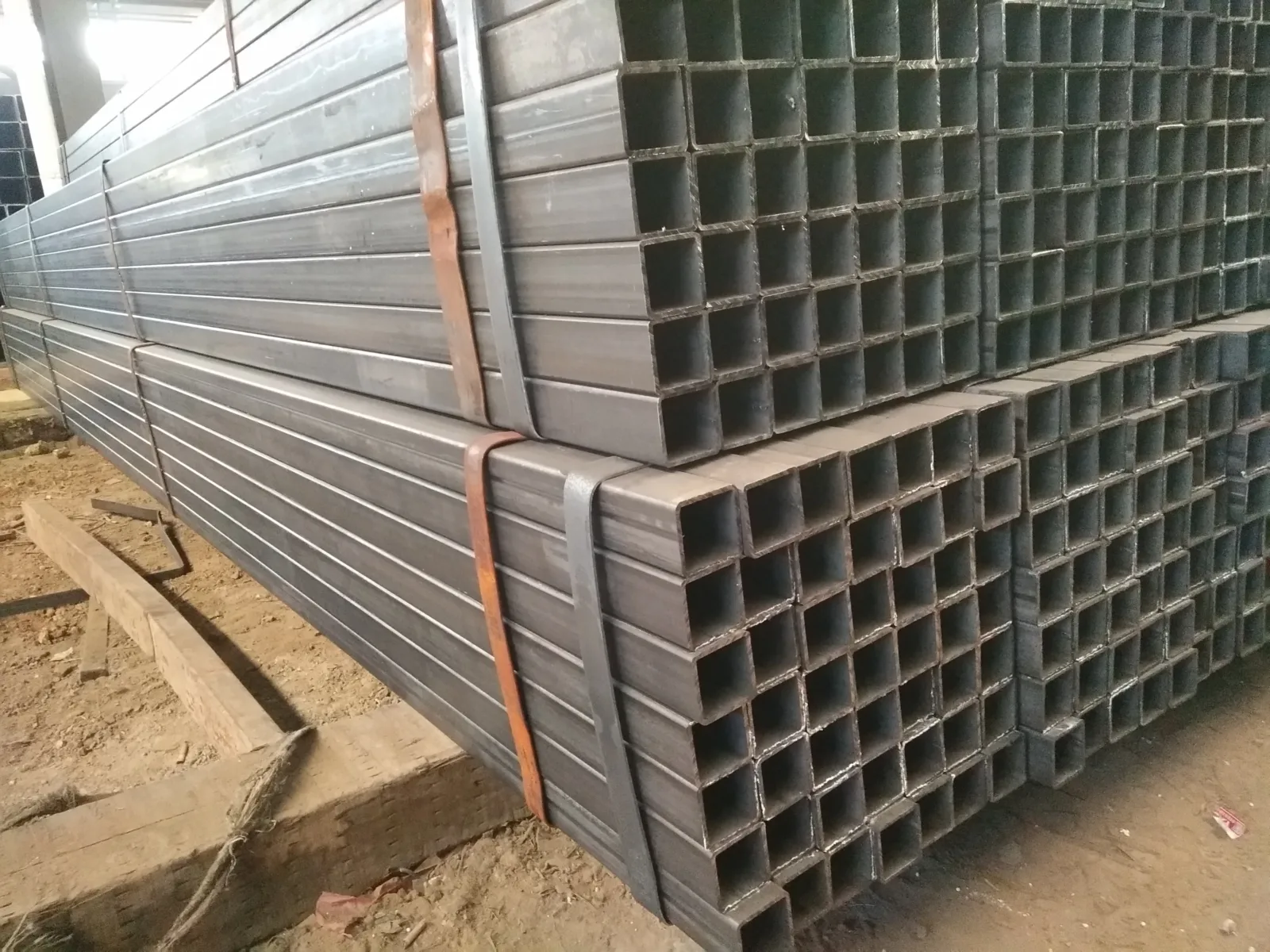 Q235B Q355B Seamless Square Rectangular Steel Tube Supplier