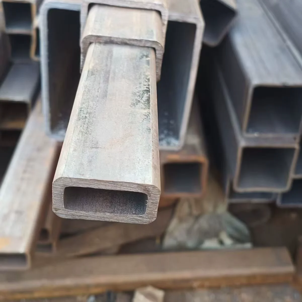 Q235B Q355B Seamless Square Steel Tube 15-500mm SHS Manufacturer