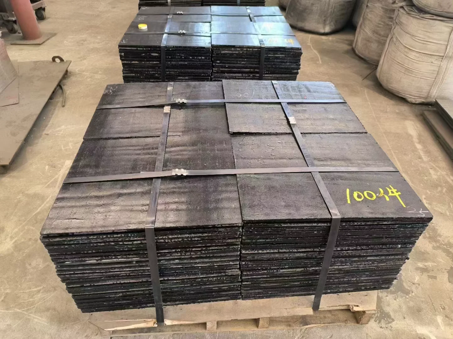 Q690 AR400 Wear Resistant Steel Plate Hot Rolled AISI Factory Direct Supplier