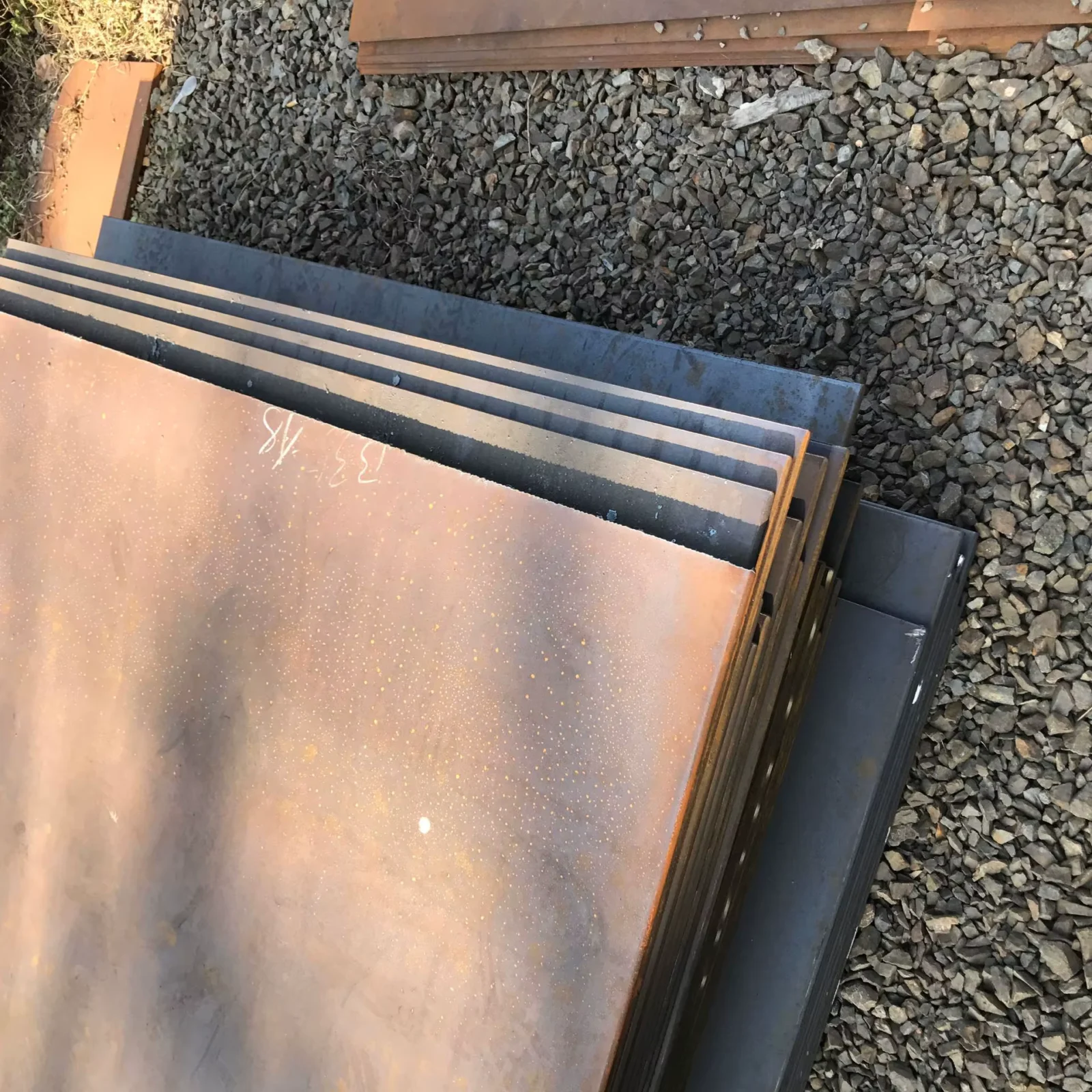 Q690 AR400 Wear Resistant Steel Plate Hot Rolled ASTM DIN AISI Factory Direct