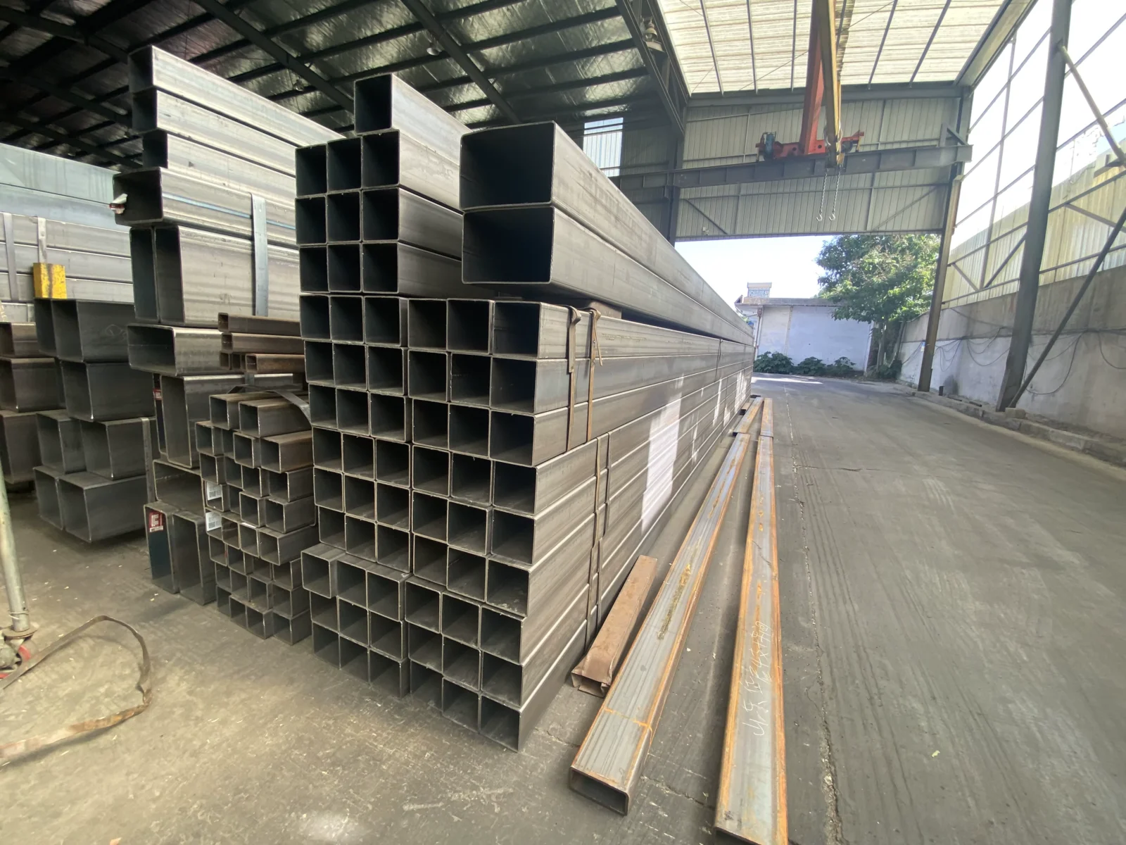 S355JR Welded Square Rectangular Hollow Section Supplier