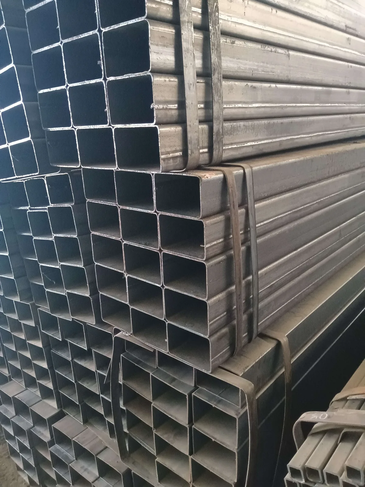 SPA-H Corten Steel Square Tube JIS G3125 ERW Manufacturer