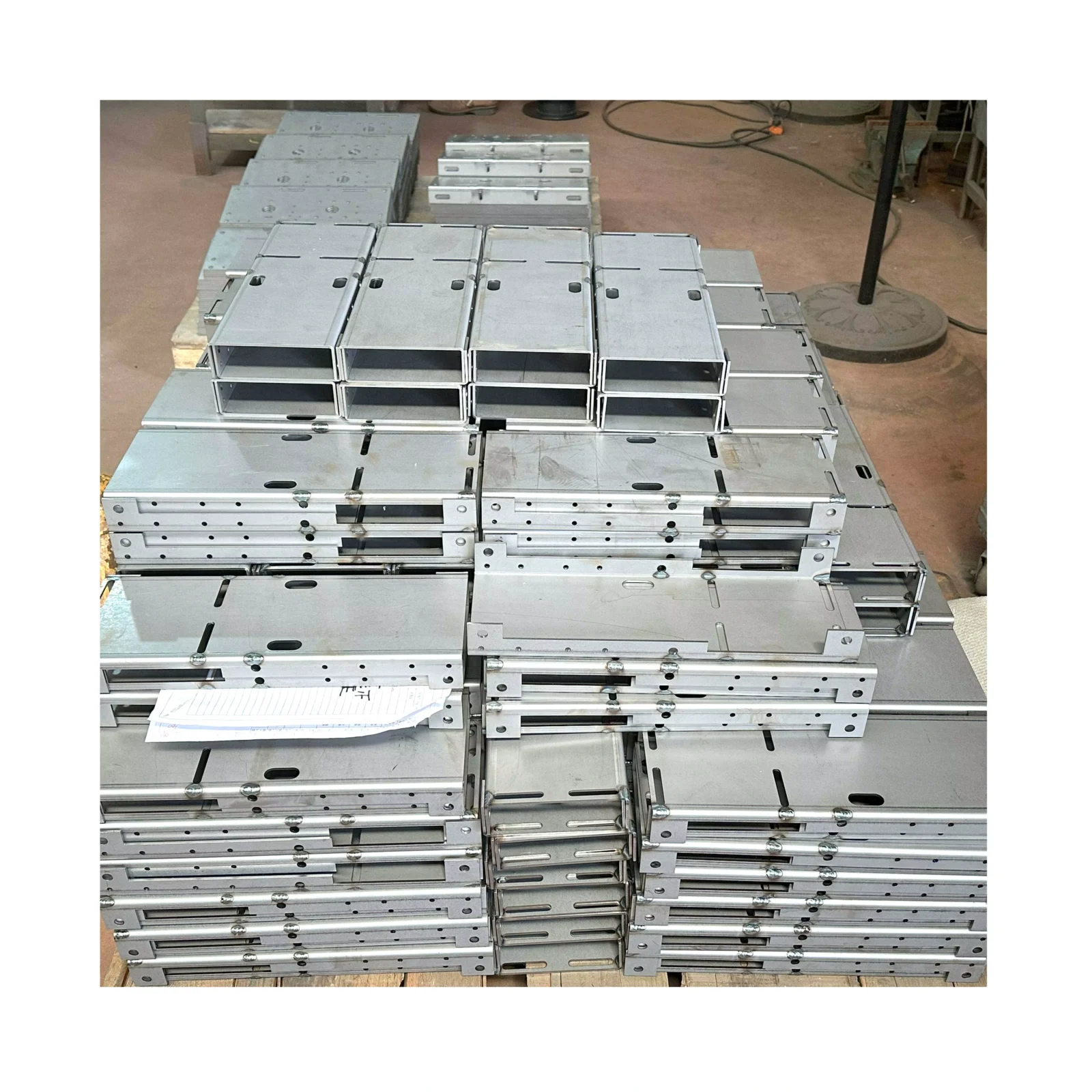 Stainless Steel Laser Cut Fabrication Parts 0.3-50mm Custom Sheet Metal Supplier